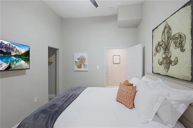 438 Friscoville Ave — Photo 10