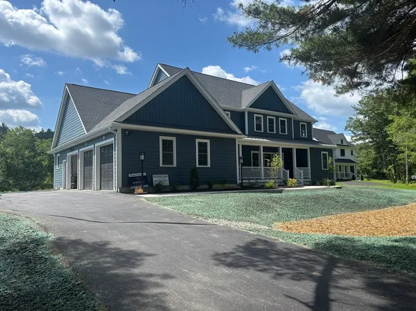 314 Brigham St, Hudson, MA 01749