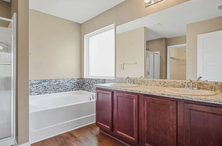 10373 Shetland Dr — Photo 5
