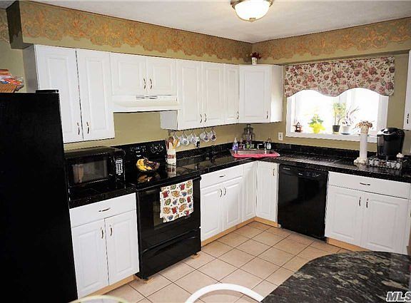 4th image of 267 Donald Blvd
