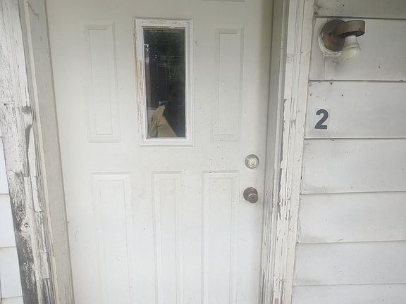Apt #2
Front Door