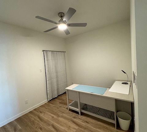5th image of 216 University Ave #101