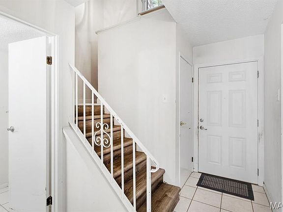 4th image of 2344 Hidden Meadow Ln