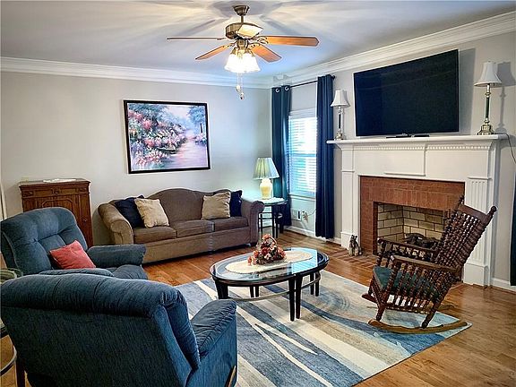 5th image of 1860 Stockton Walk Ln