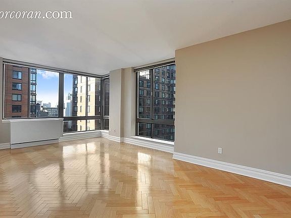 3rd image of 2 Columbus Ave APT 12D