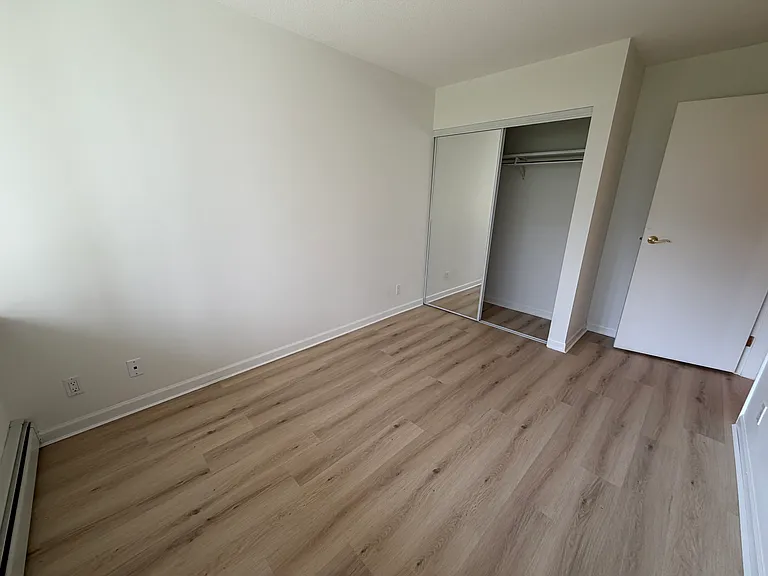 1288 Marinaside Cres #120 — Photo 17