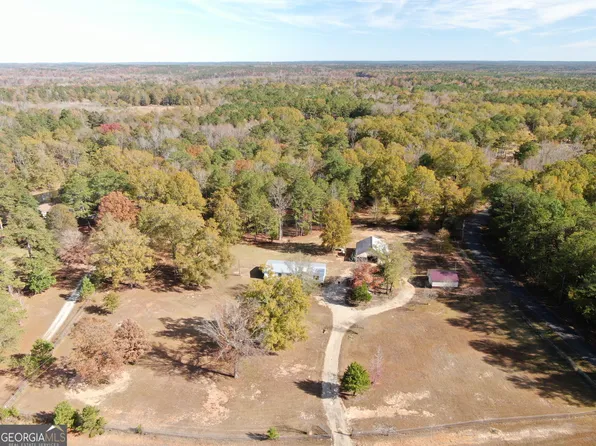 1550 Hut Rd, Box Springs, GA 31801