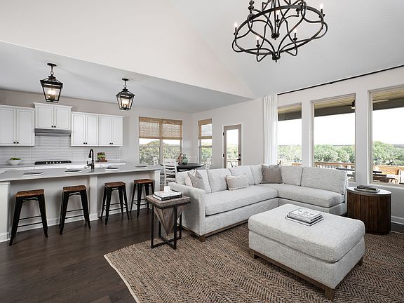 Austin Point - Odessa Interior Image 2