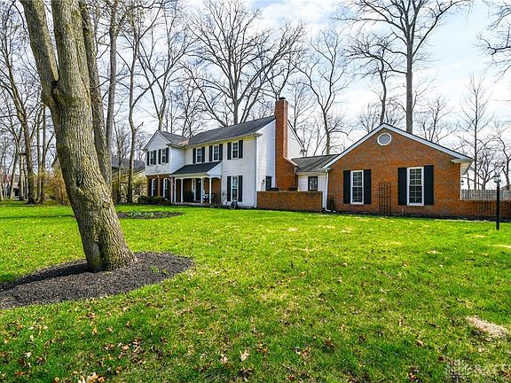 3rd image of 620 Brookwood Dr
