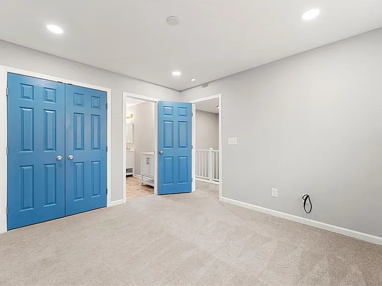 450 Oliver Ridge Dr — Photo 56