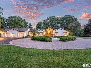 3189 Spaulding Orchard Rd, Springfield, IL 62711