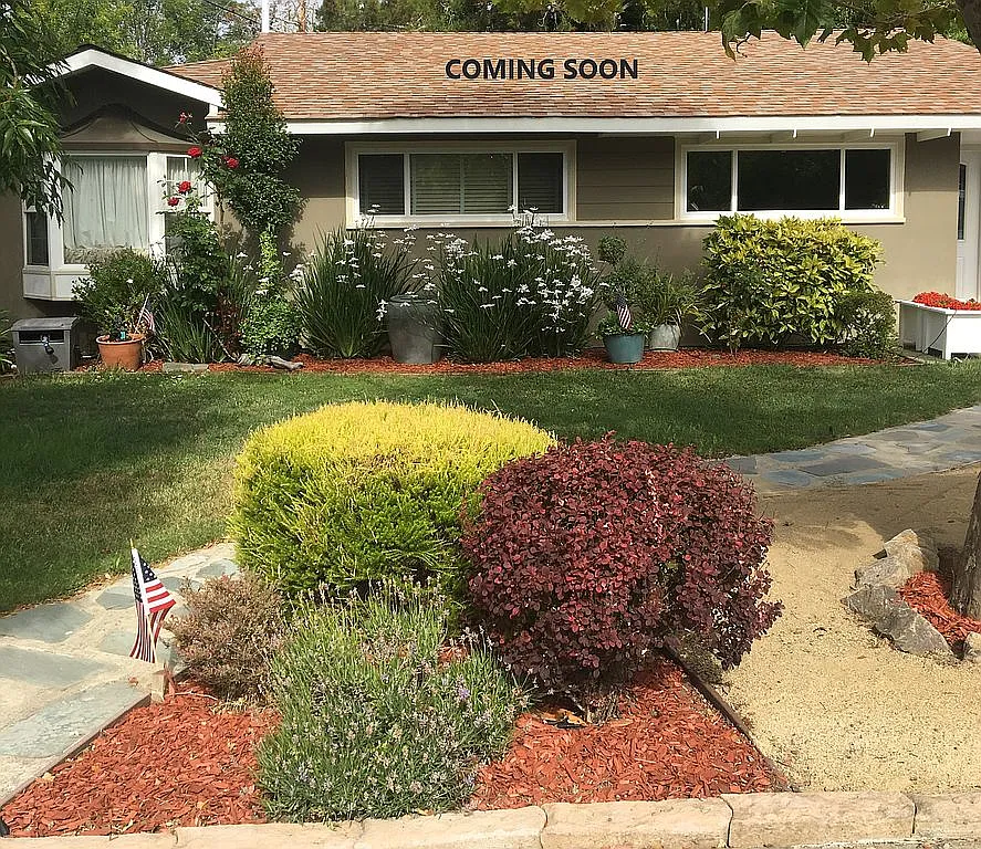 101 Blackfield Dr photo 1