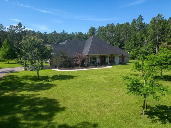 8203 Dakota Dr, Lumberton, TX 77657