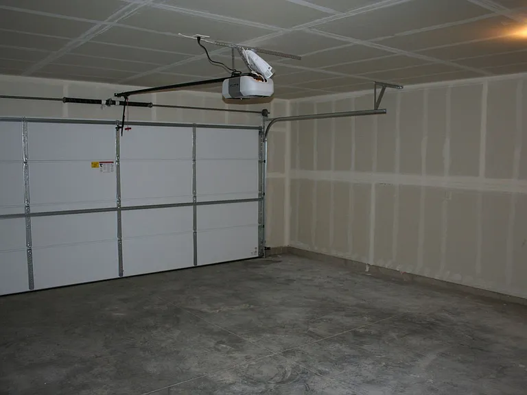 2282 Gallatin Green — Photo 17