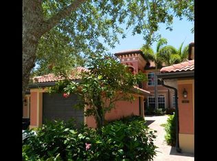 10037 Heather Ln APT 403, Naples, FL 34119