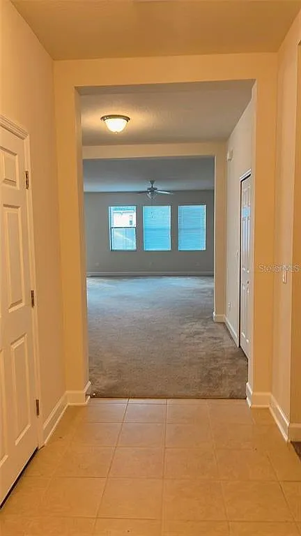 3 bed, 2.5 bath, 2237 sqft, $2,650 — Photo 4
