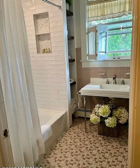 334 Washington Ave — Photo 20