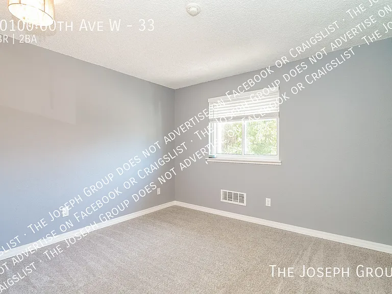 20100 60th Ave W #33 — Photo 14
