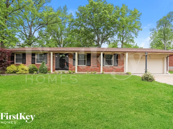 7235 Forestate Dr, Saint Louis, MO 63123