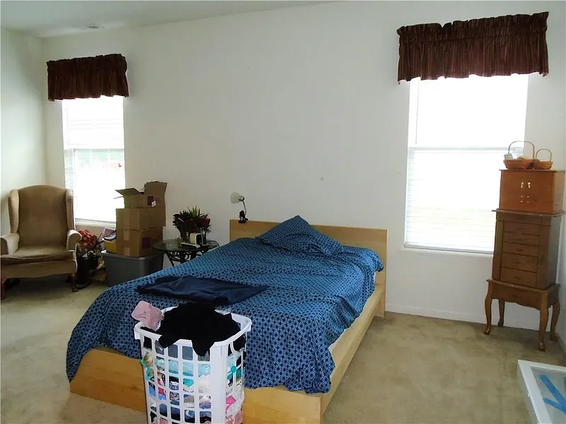 Thumbnail 12