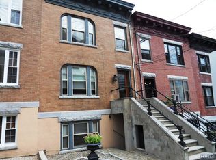 27 Russell Ave #2, Edgewater, NJ 07020