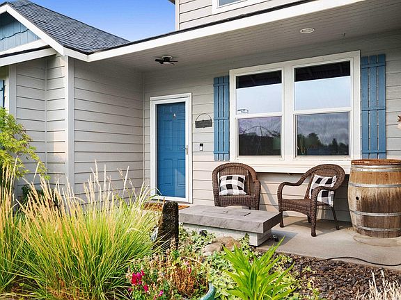 3rd image of 6199 Teak Ln