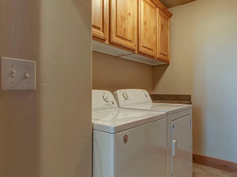 4737 Sherwood Way #D — Photo 18