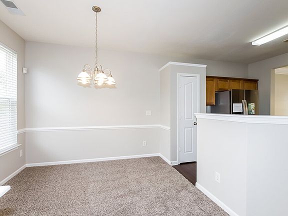 5th image of 2713 Forest Grove Ct