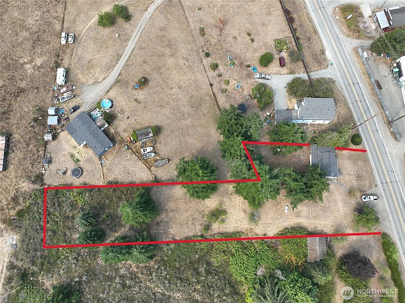 5th image of 1360 Chimacum Road