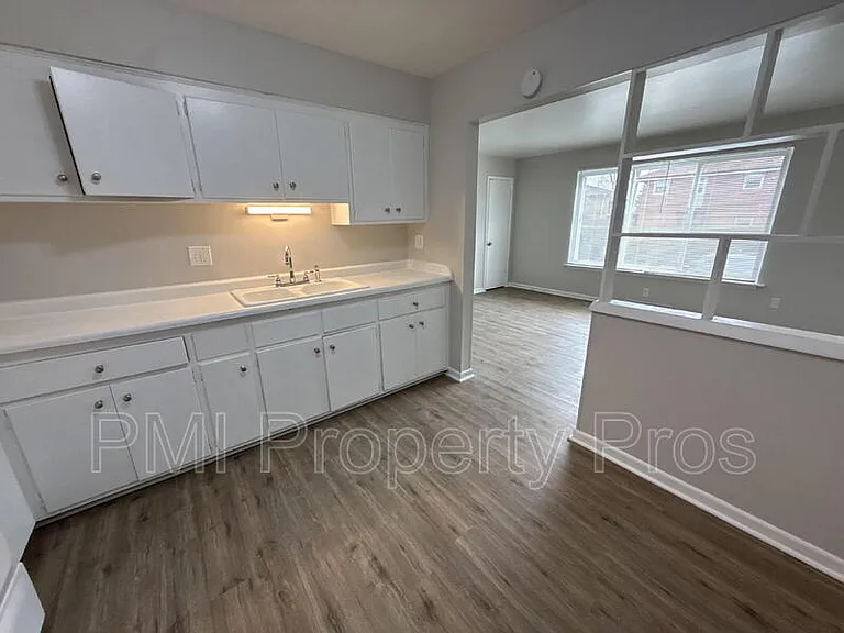 7701 W Hampton Ave #4 — Photo 11