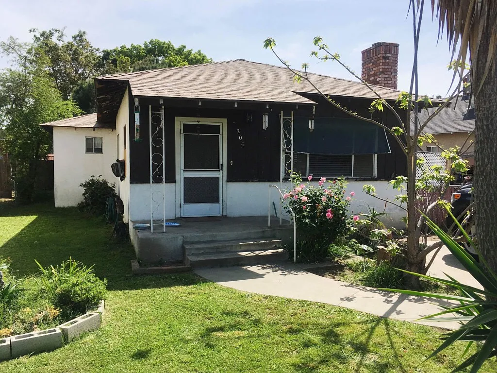 204 S Orange Ave photo 1