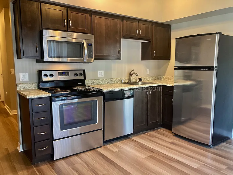 1010 Railroad Ave — Photo 334