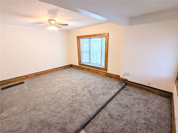 3rd image of 56 Antles Ave