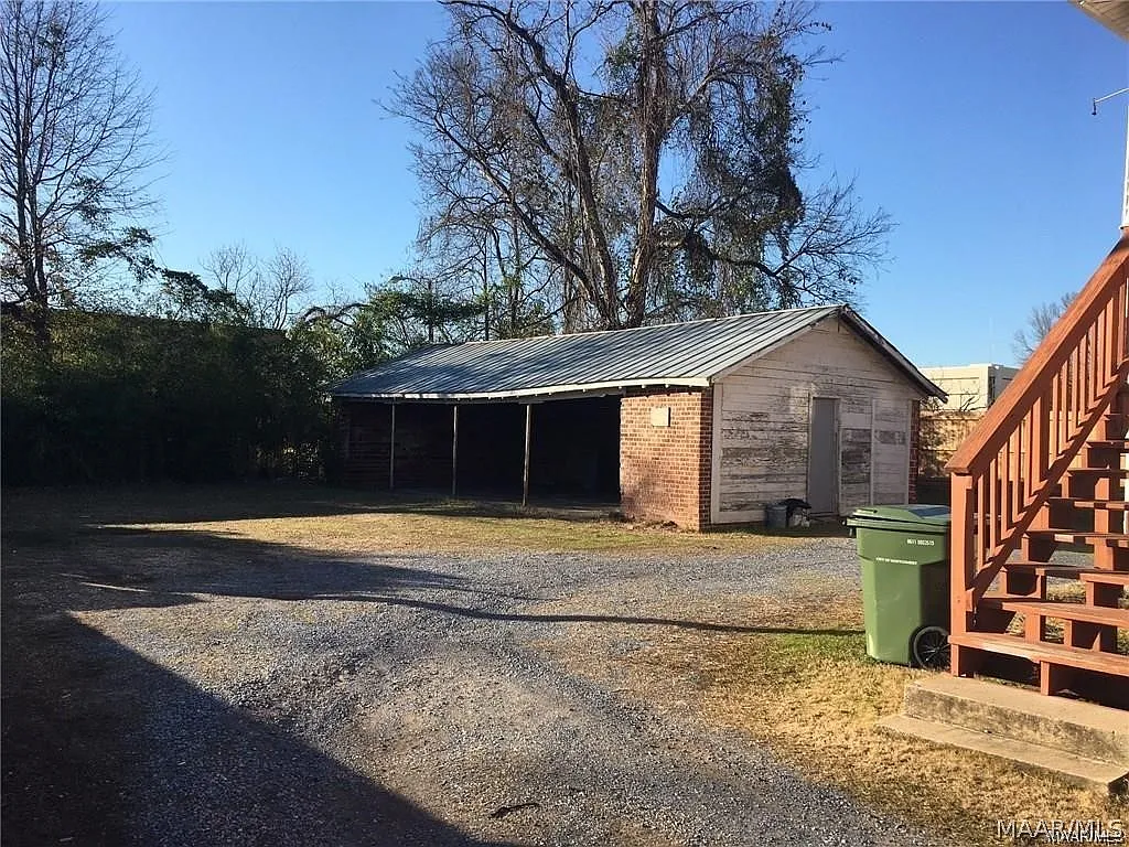 1 bed, 1.0 bath, 700 sqft, $795 — Photo 3