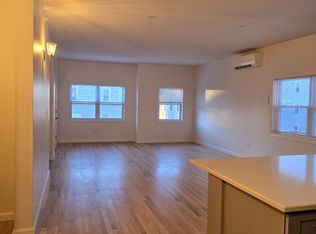 49 Arlington St #1, Worcester, MA 01604