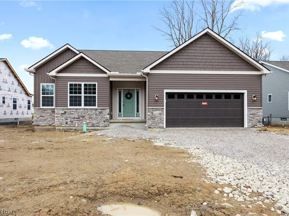 13242 Timber Trl, Grafton, OH 44044