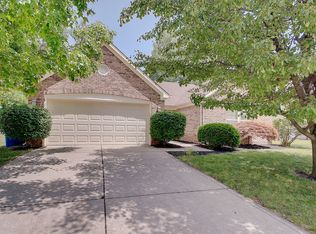 8950 Dickinson Ct, Fishers, IN 46038