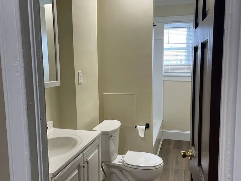 719 N Milton Ave — Photo 12