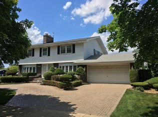 1840 Glenview Ave, Park Ridge, IL 60068