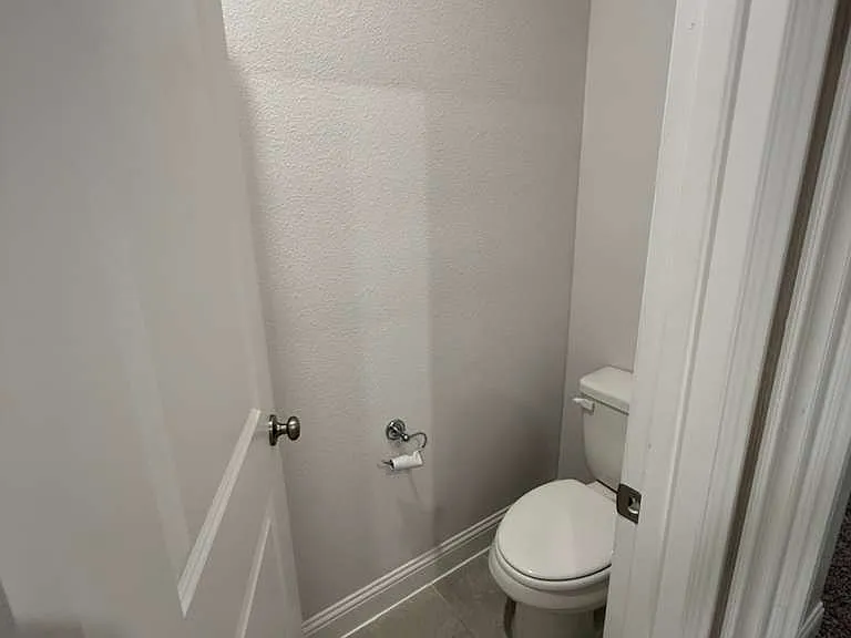517 Lana Dr — Photo 23