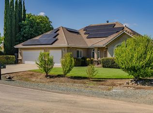 151 Saint Andrews Rd, Valley Springs, CA 95252
