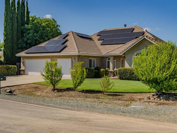 151 Saint Andrews Rd, Valley Springs, CA 95252
