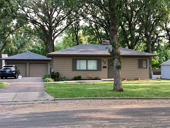 Spacious 3 bedroom 1.5 bath, all on main level.