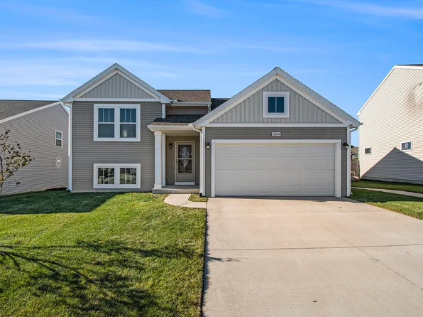 2664 Plover Dr SE, Kentwood, MI 49508