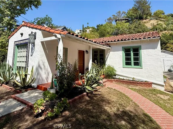 2620 N Beachwood Dr, Los Angeles, CA 90068