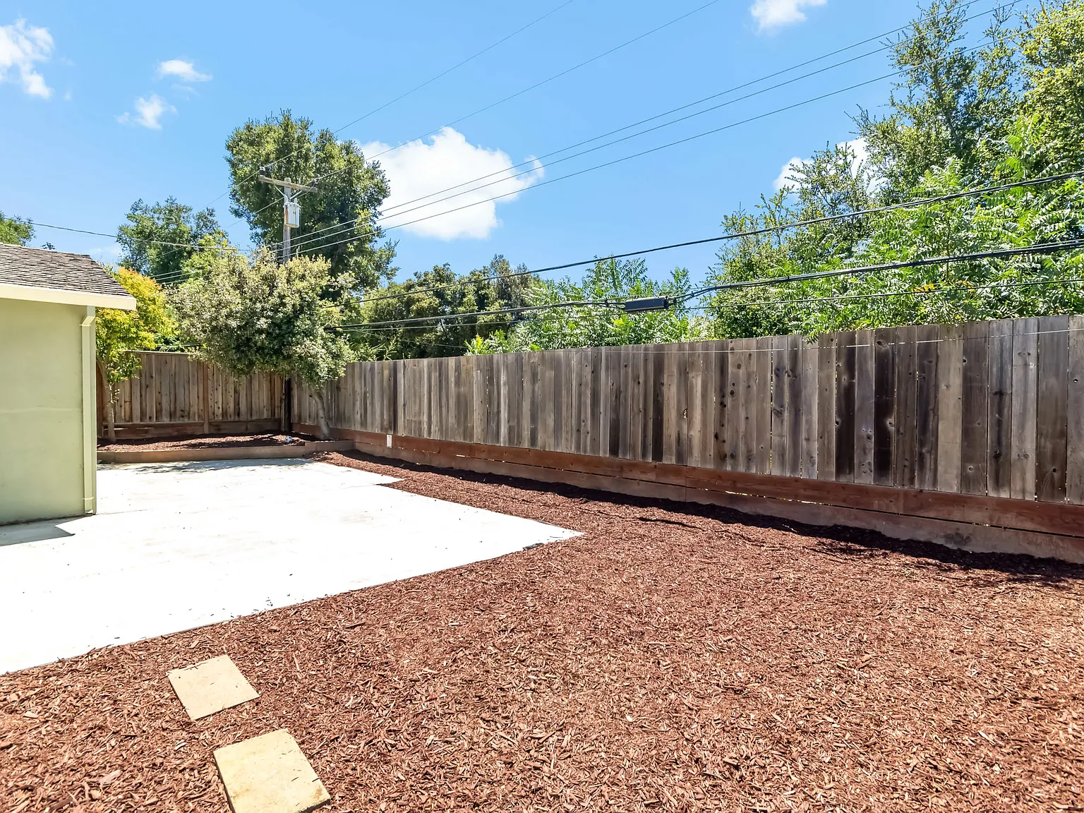 4 bed, 1659 sqft, $6,850 — Photo 3