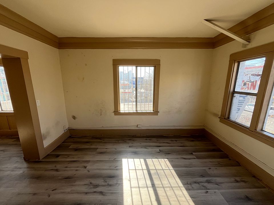 1st image of 4250 S Vermont Ave APT 1