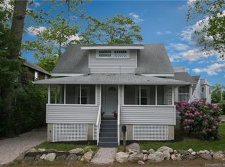 41 Waverly Park Rd, Branford, CT 06405