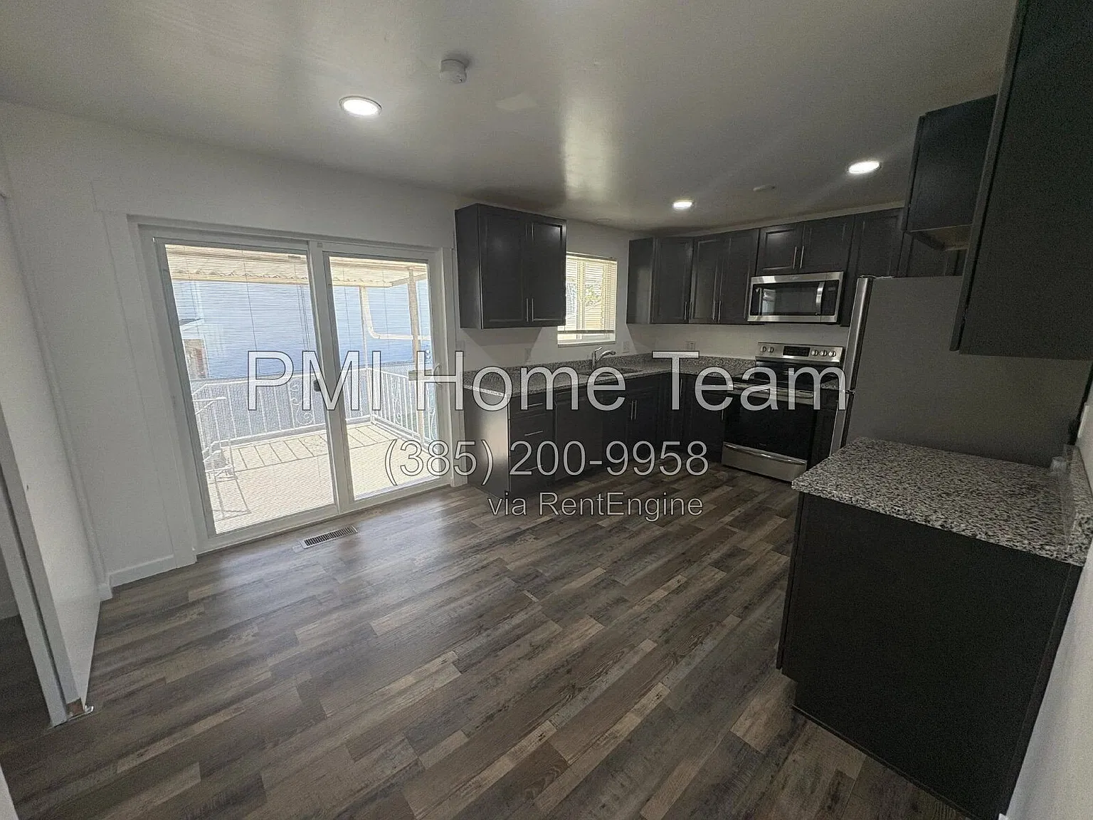 3 bed, 2.0 bath, 1200 sqft, $1,700 — Photo 4