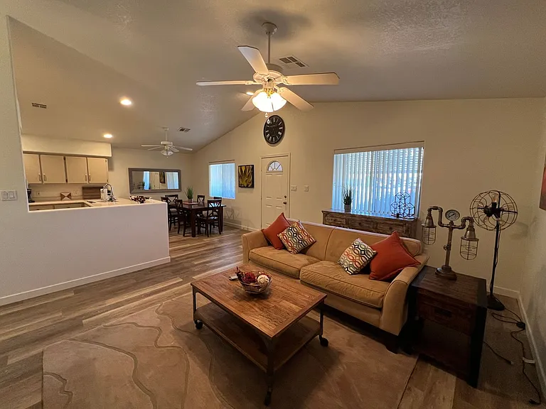 11525 S Chaparral Dr — Photo 4